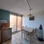 Apartment Cap Corniche Piscine, 4 Personnes Clim, Wifi Et Parking *