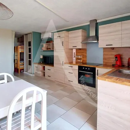 Cap Corniche Piscine, 4 Personnes Clim, Wifi Et Parking Сет